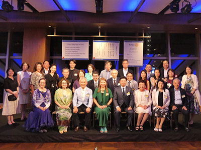 納涼夜間例会の様子4