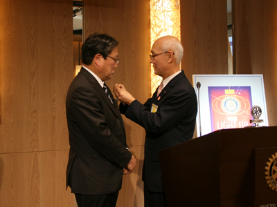 大橋祐冶様写真２