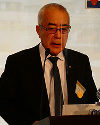 岩崎　博充会員