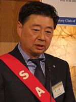 堀井社会奉仕委員長
