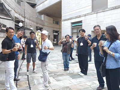 六本木クリーンアップの様子1