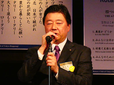 新旧交代式の次年度幹事挨拶