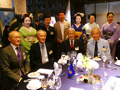 年度末夜間例会の様子3