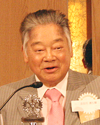 長谷川　德七様